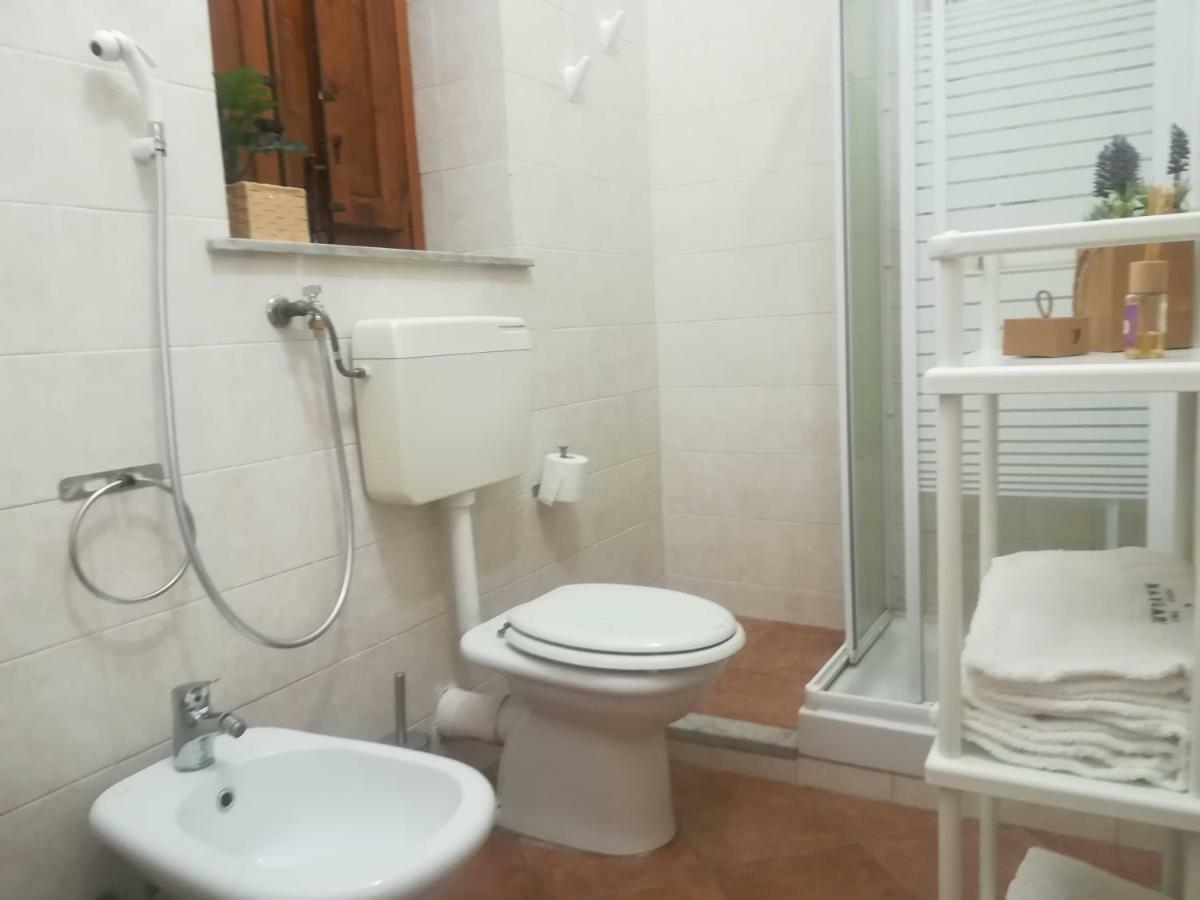 La casetta alla Vucciria Palermo Esterno foto